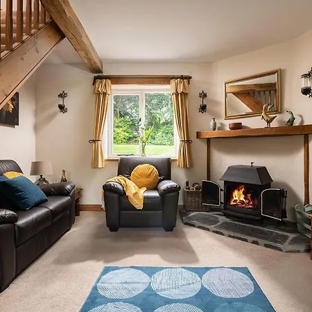 The Old Rectory Cottages - Six Luxurious Cottages Set In Grounds With Indoor Pool Kings Nympton Exterior photo