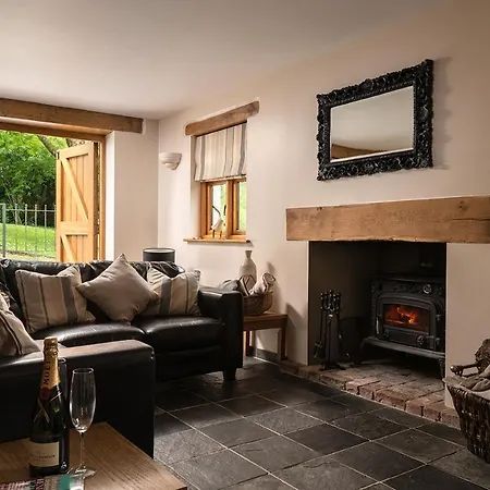 The Old Rectory Cottages - Six Luxurious Cottages Set In Grounds With Indoor Pool Kings Nympton Exterior photo