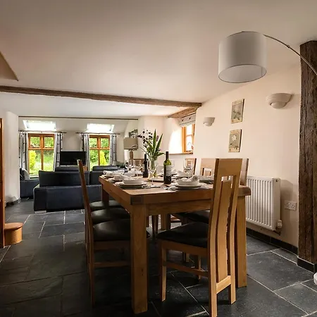 The Old Rectory Cottages - Six Luxurious Cottages Set In Grounds With Indoor Pool Kings Nympton Exterior photo