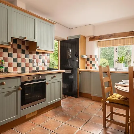 The Old Rectory Cottages - Six Luxurious Cottages Set In Grounds With Indoor Pool Kings Nympton Exterior photo
