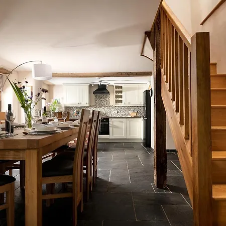 The Old Rectory Cottages - Six Luxurious Cottages Set In Grounds With Indoor Pool Kings Nympton Exterior photo