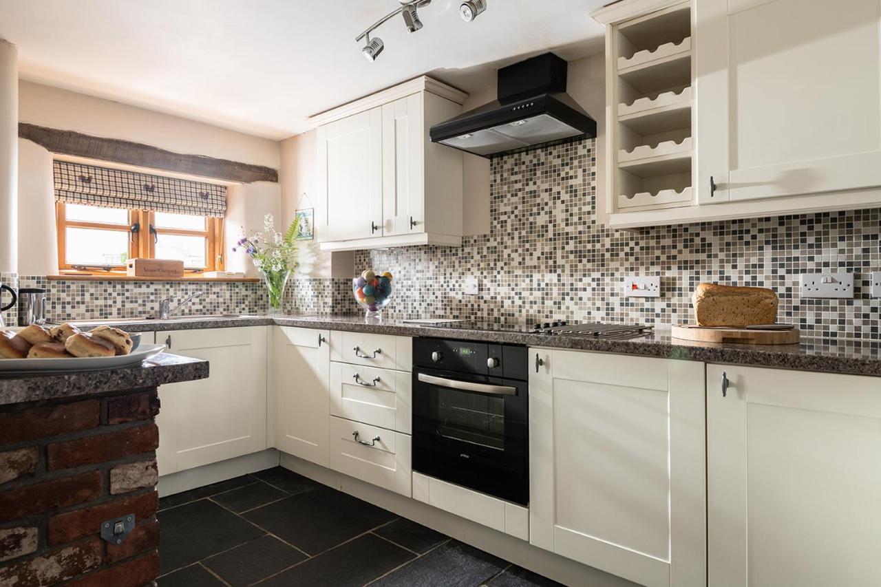 Holiday home The Old Rectory - Six Luxurious Set In Grounds With Indoor Pool Kings Nympton