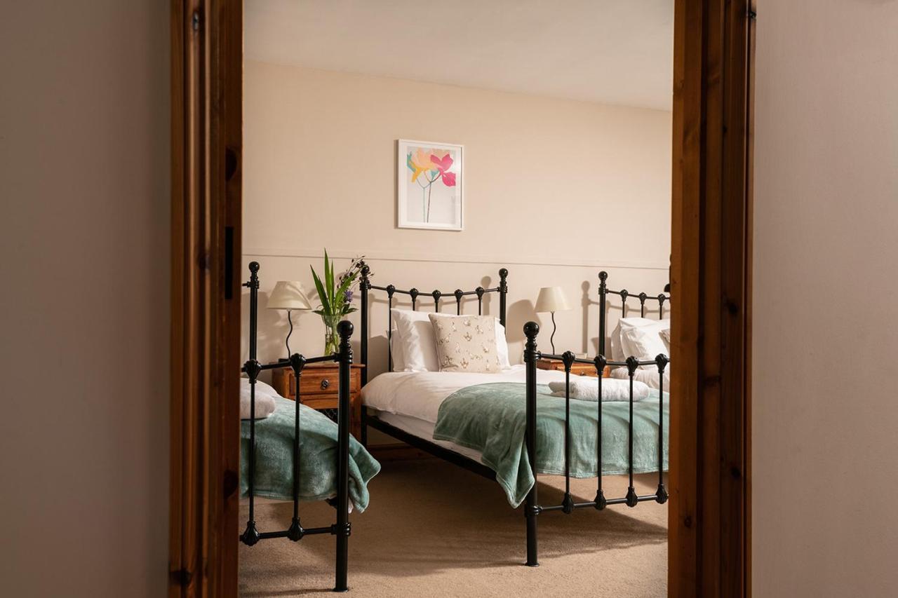 The Old Rectory - Six Luxurious Set In Grounds With Indoor Pool * Kings Nympton