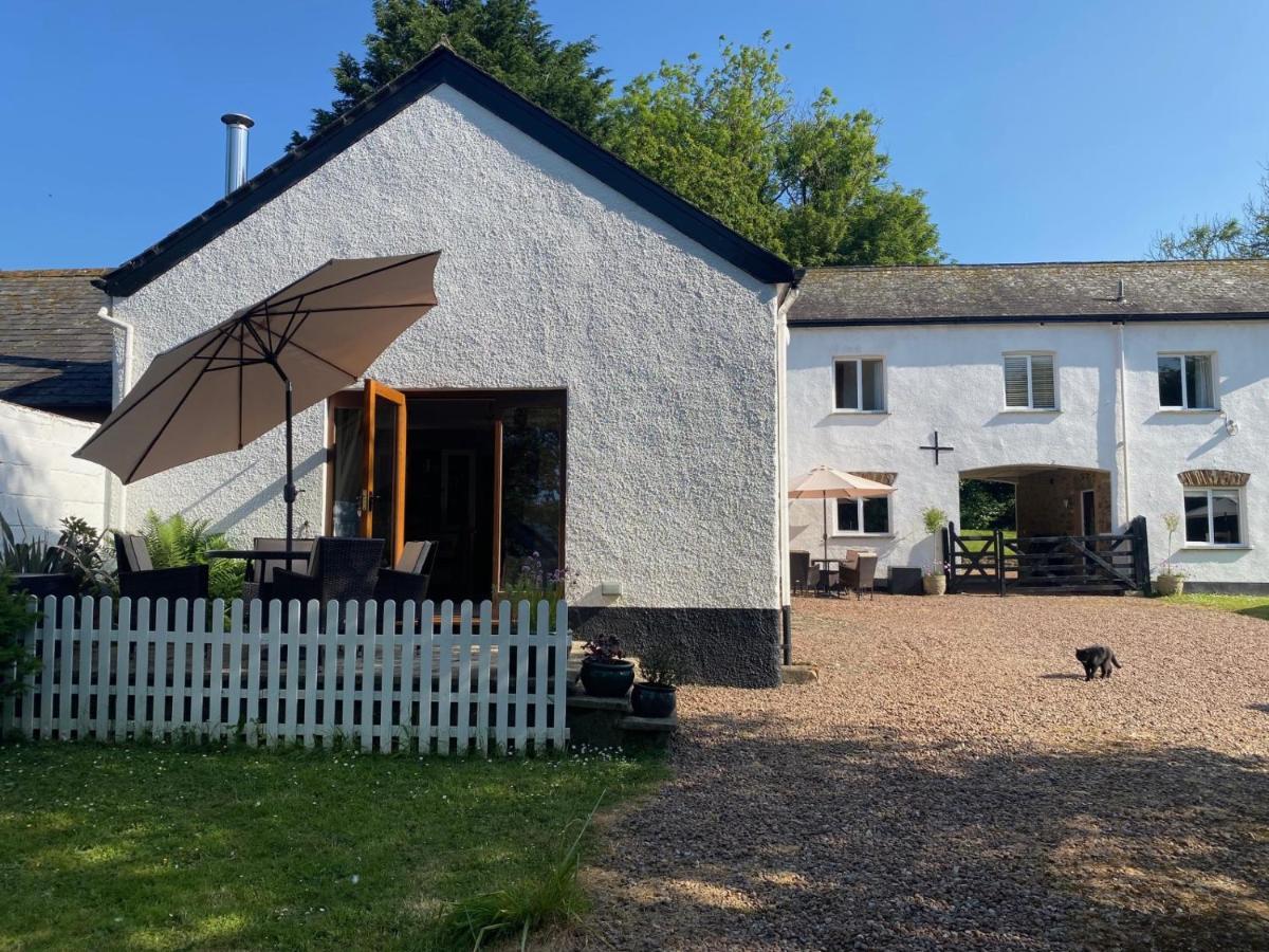 The Old Rectory - Six Luxurious Set In Grounds With Indoor Pool Holiday home Kings Nympton