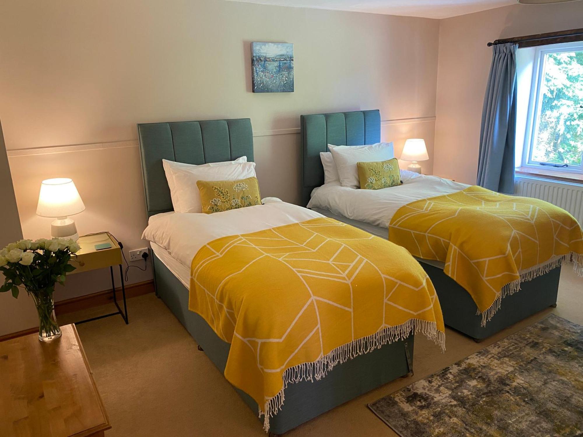 The Old Rectory - Six Luxurious Set In Grounds With Indoor Pool Holiday home *